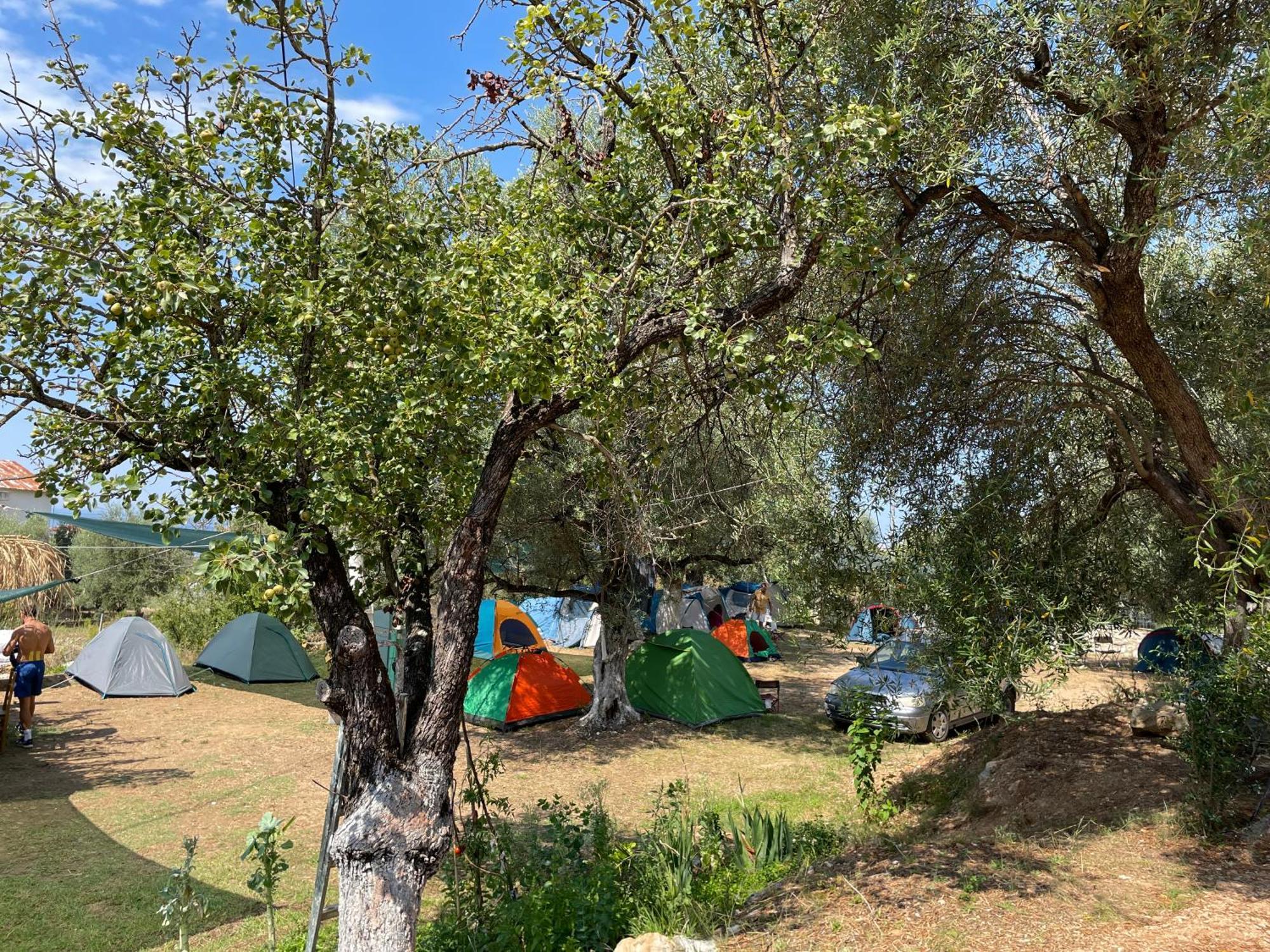 Olive Camping Himare Exterior photo